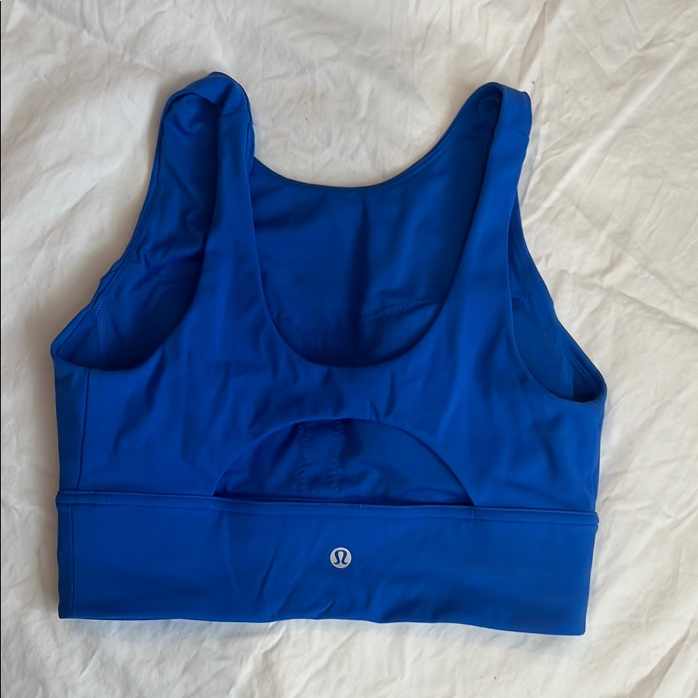 lululemon athletica Blue Sports Bra with Scoop Neckline and Wide Straps